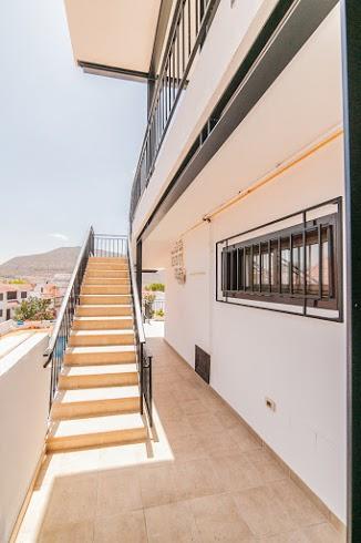 Apartment Colina *