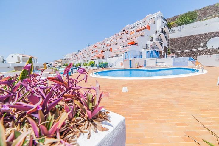 Apartment Colina *